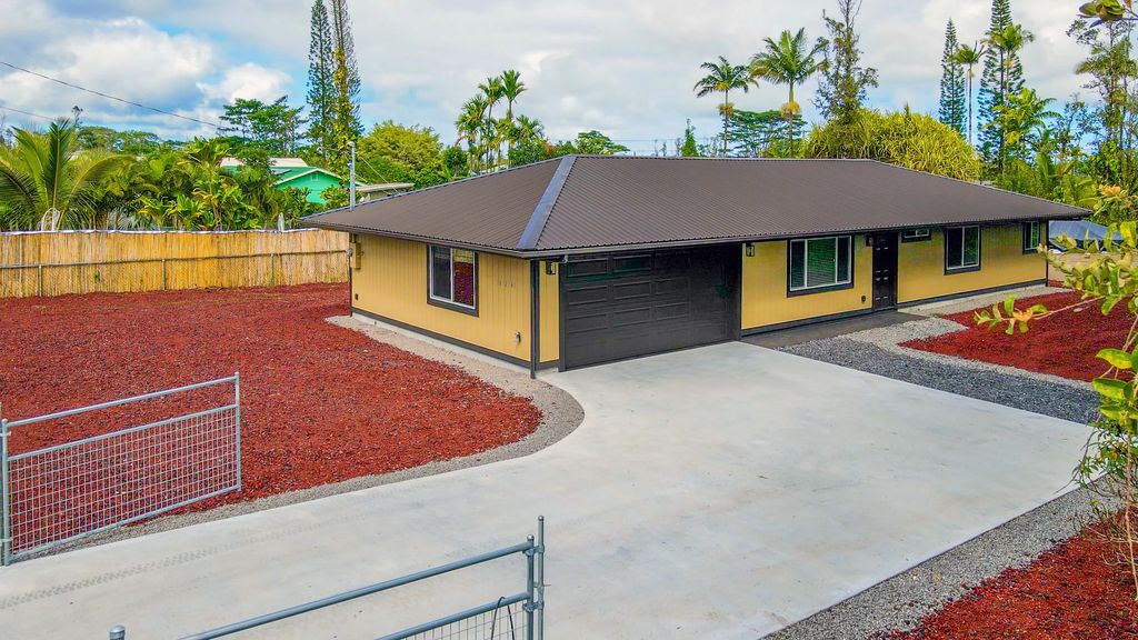 16-2141 Silversword Dr, Pahoa