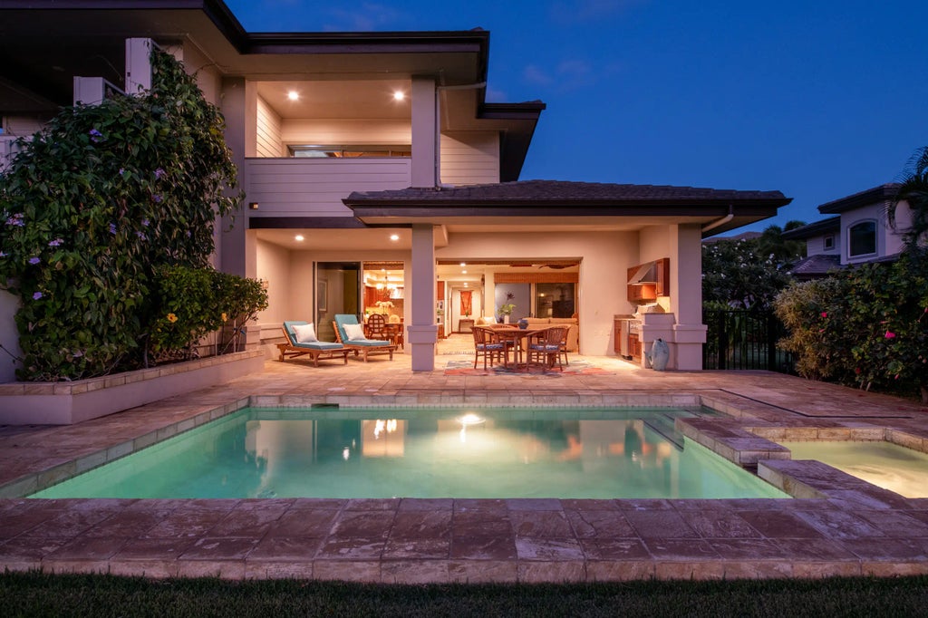 68-1025 N Kaniku Dr 423, Kamuela