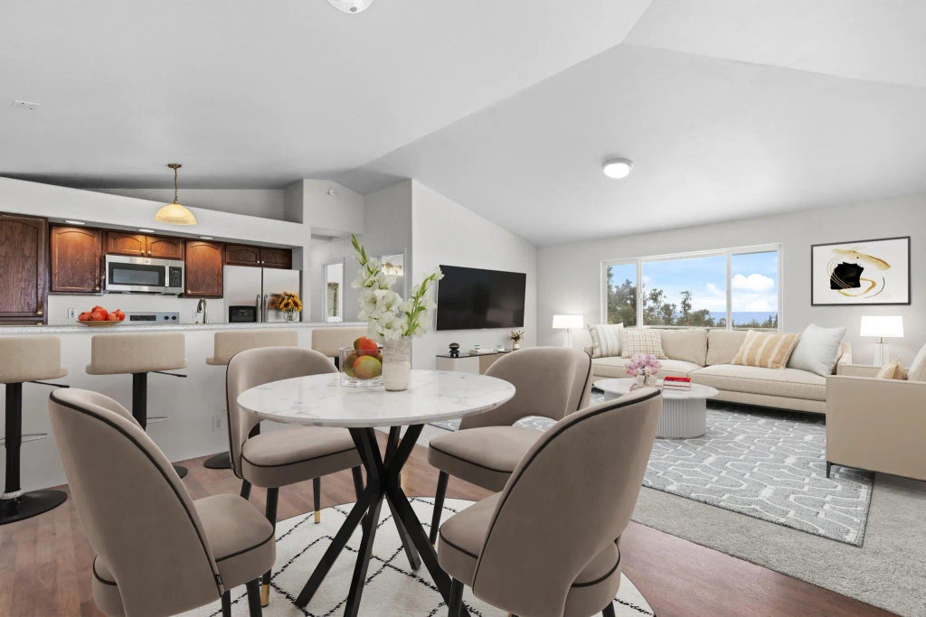 92-1670 Hukilau Dr, Ocean View