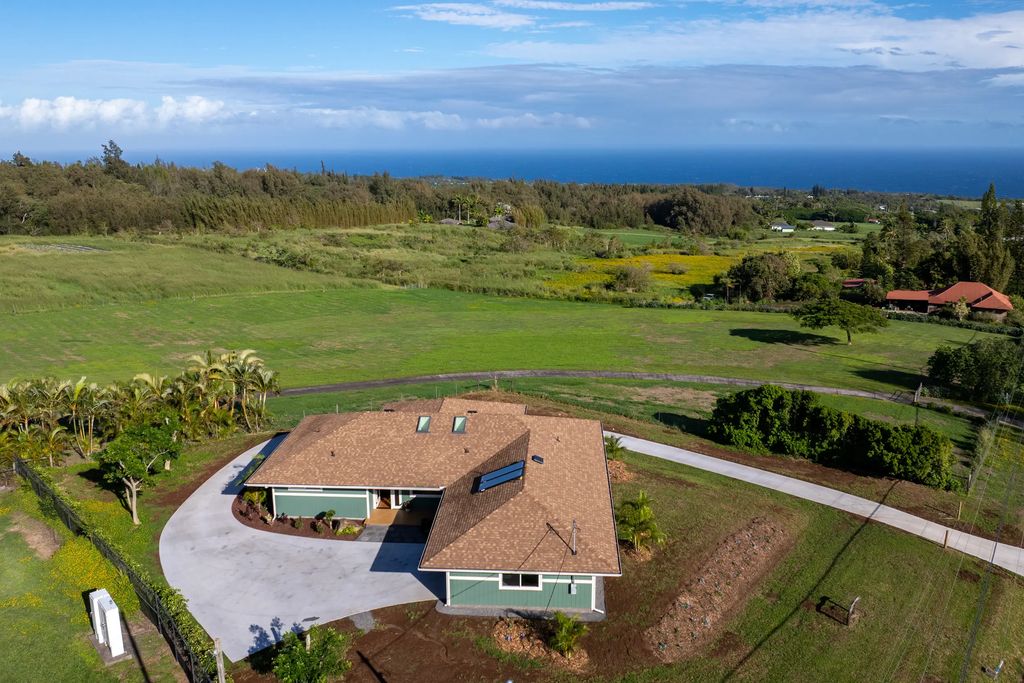 54-2337 Kynnersley Road, Kapaau