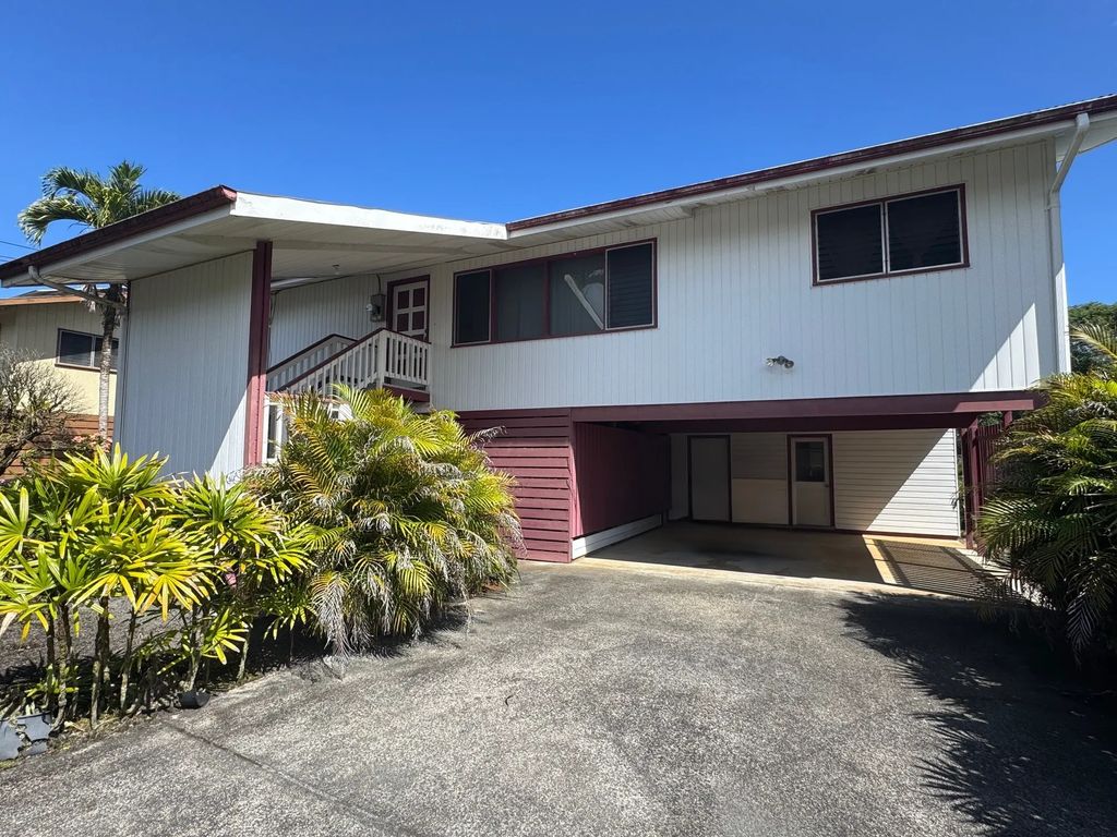 2615 Kinoole St, Hilo
