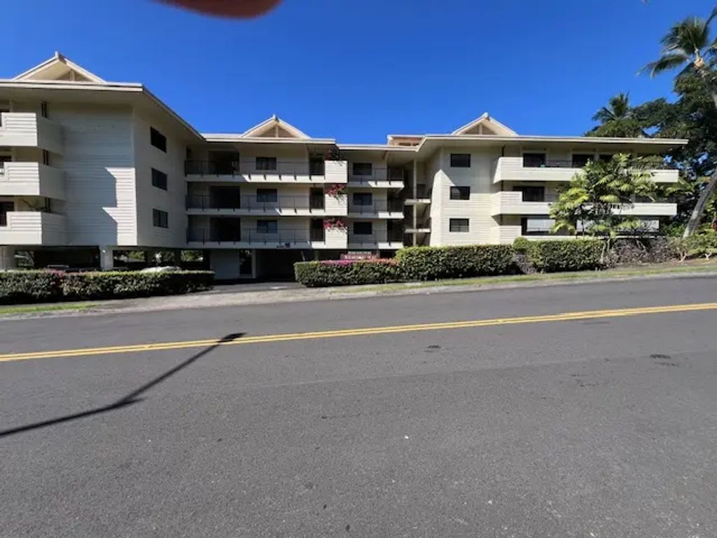 78-7100 Kamehameha Iii Rd 403, Kailua-Kona