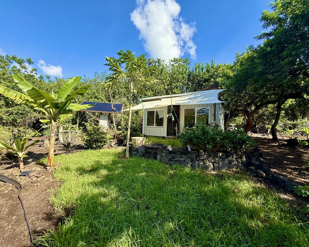 94-6298 Mauka St, Naalehu