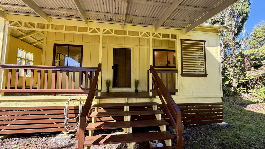 11-3772-a Alaohia St, Volcano