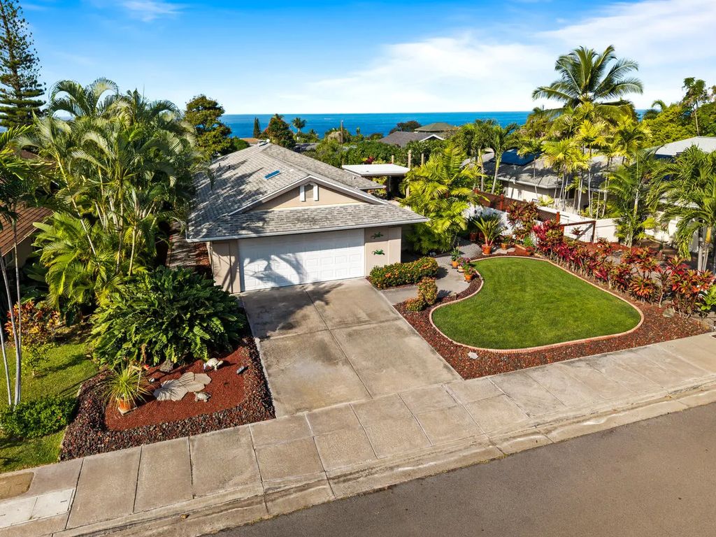 77-6546 Hoolaupai St, Kailua-Kona