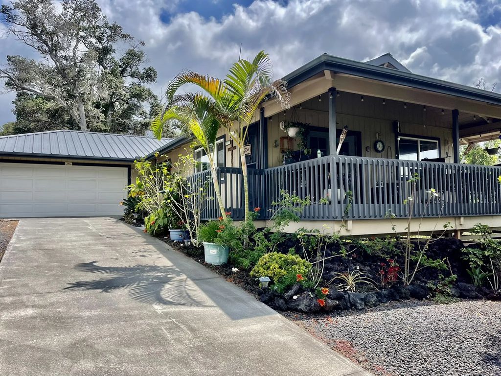 92-8414 Bamboo Ln, Ocean View