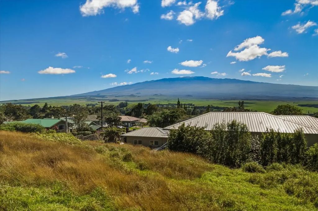 64-5285 Puu Nanea St, Kamuela