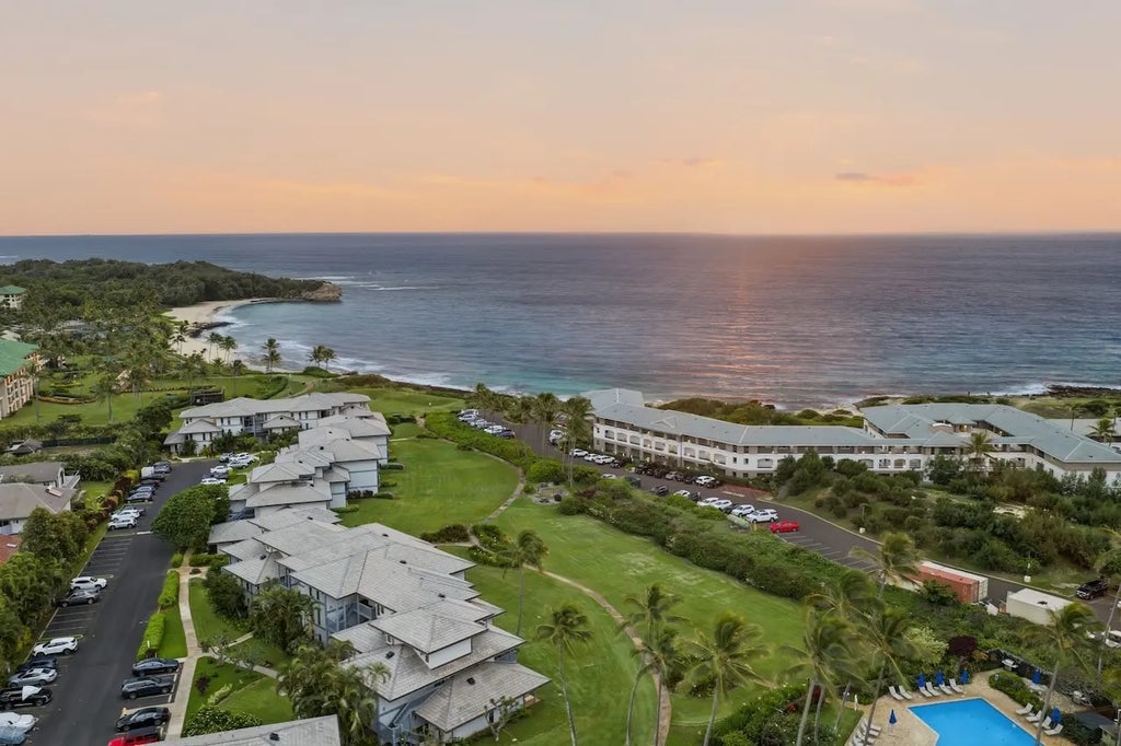 1565 Pee Rd 416, Koloa