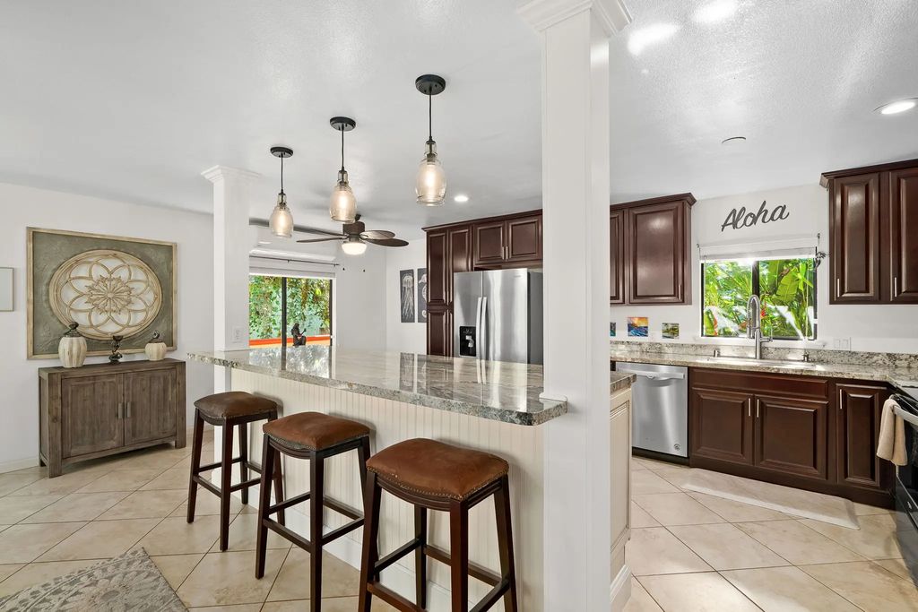1786 Awaa Pl, Kapaa