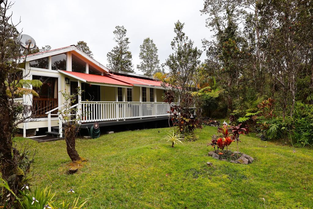 11-3138 Pa Alii St, Volcano