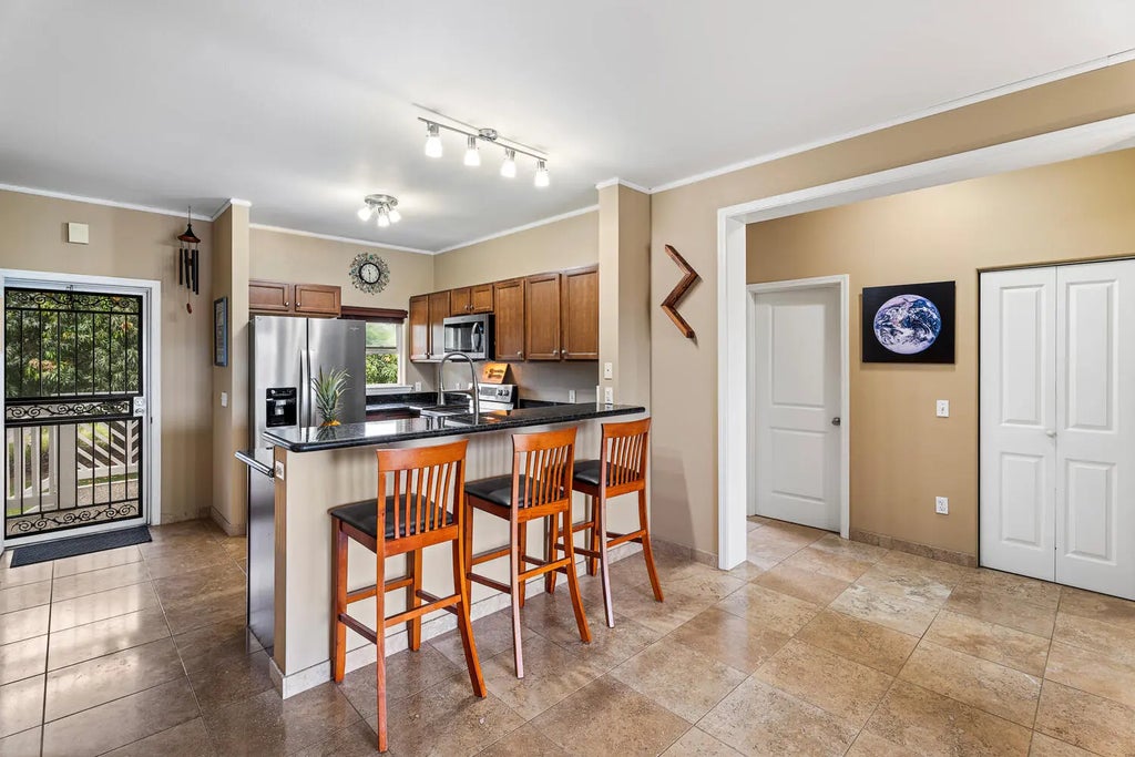 73-1104 Nuuanu Pl G203, Kailua Kona