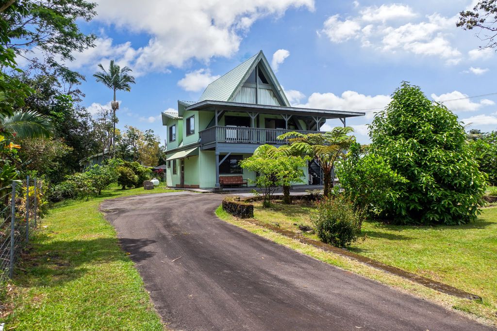 16-2064 Pikake Dr, Pahoa
