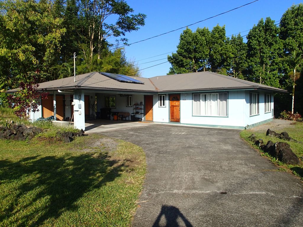 1840 Kaumana Dr, Hilo