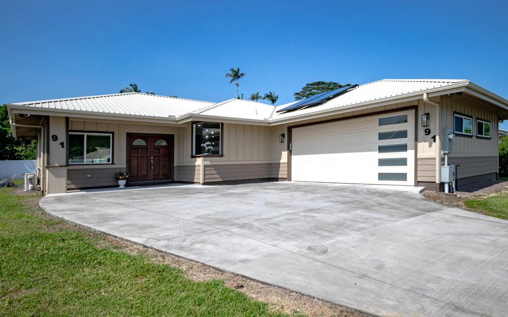 91 Kamalii St, Hilo