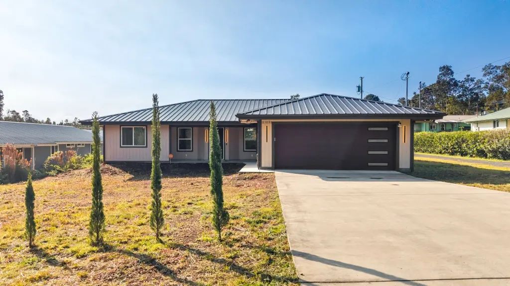11-3231 Mokuna St, Volcano