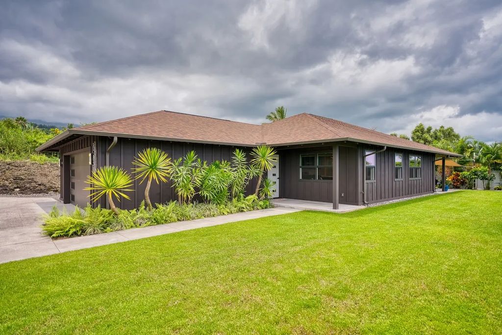 73-958 Kukuinui Place, Kailua-Kona