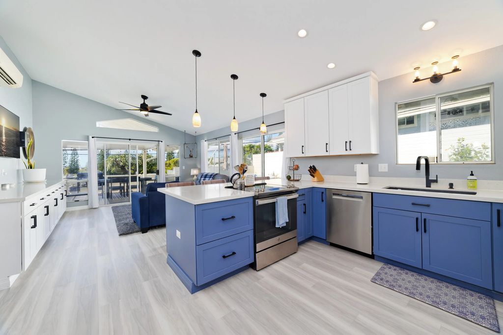 75-234 Nani Kailua Dr 69, Kailua Kona