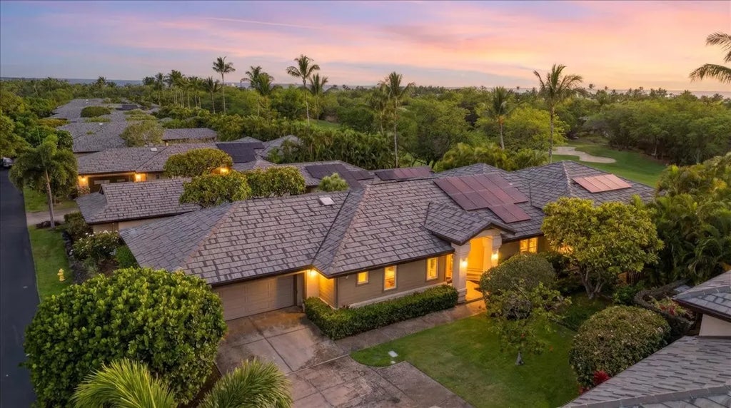 68-1025 N Kaniku Dr 718, Kamuela