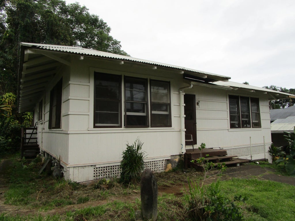 334 Lehua St, Hilo