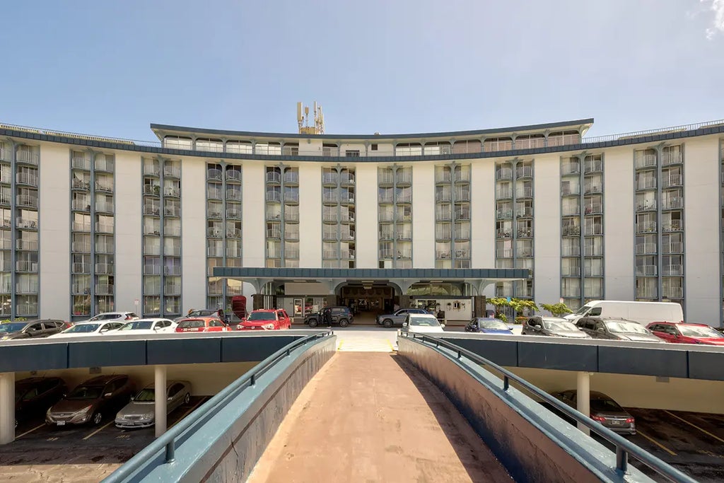 101 Aupuni St 117, Hilo