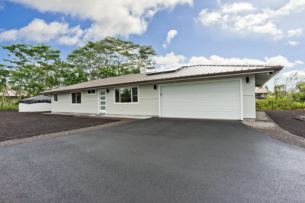 16-2098 Ohia Dr, Pahoa