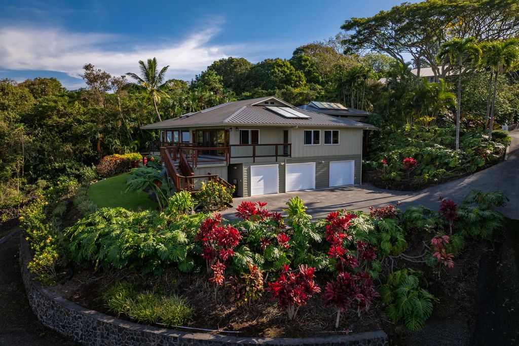 76-945 Kahako Pl, Holualoa
