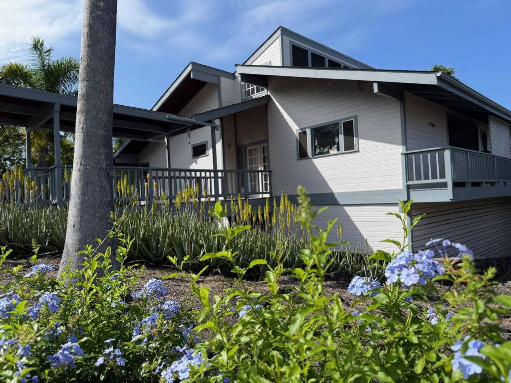 77-6378 Kaheiau St, Kailua Kona