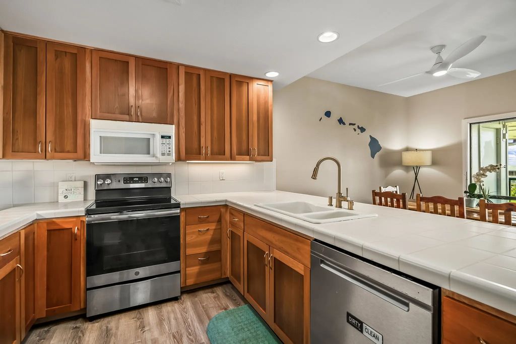 1565 Pee Rd 225, Koloa