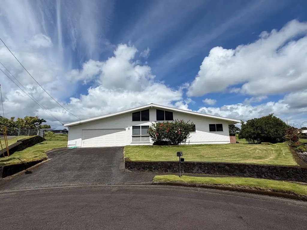 408 Leomele Pl, Hilo