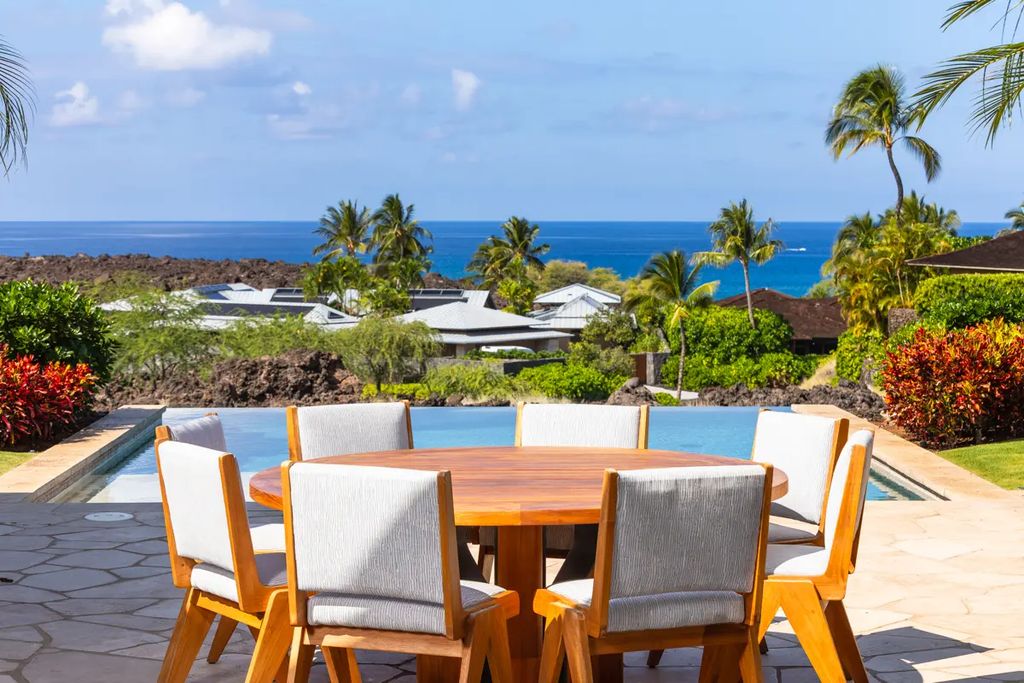 72-3025 Uluweuweu Hema Pl, Kailua Kona