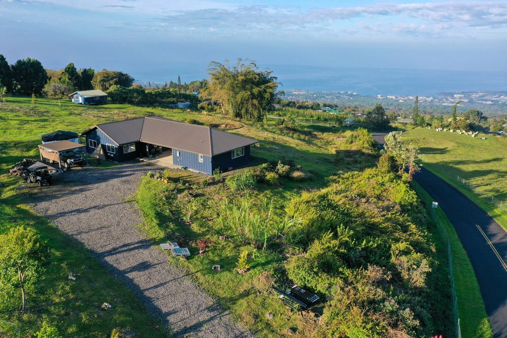 75-7196 Kuahewa Rd, Holualoa