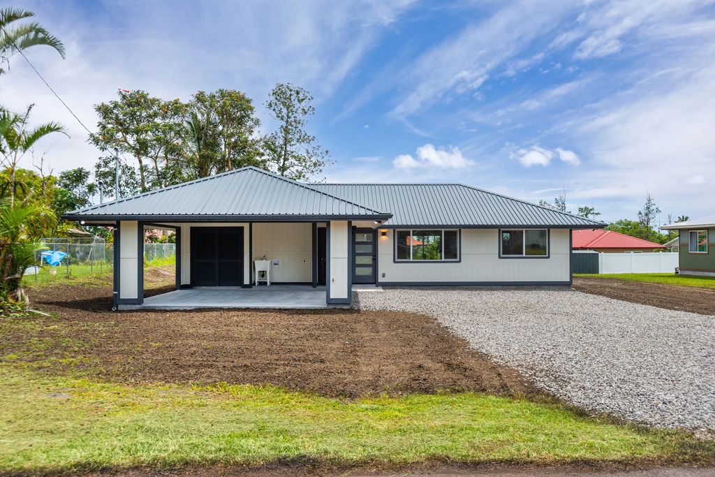 16-2083 Mauna Kea Dr, Pahoa