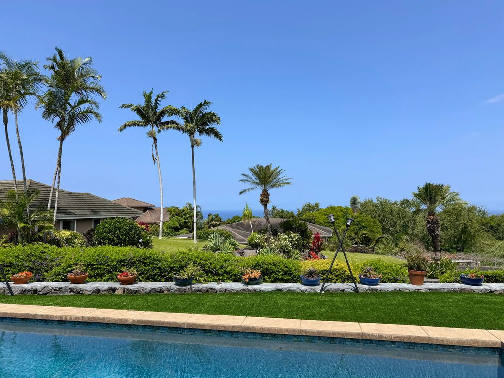 75-5614-q Hienaloli Rd, Kailua Kona