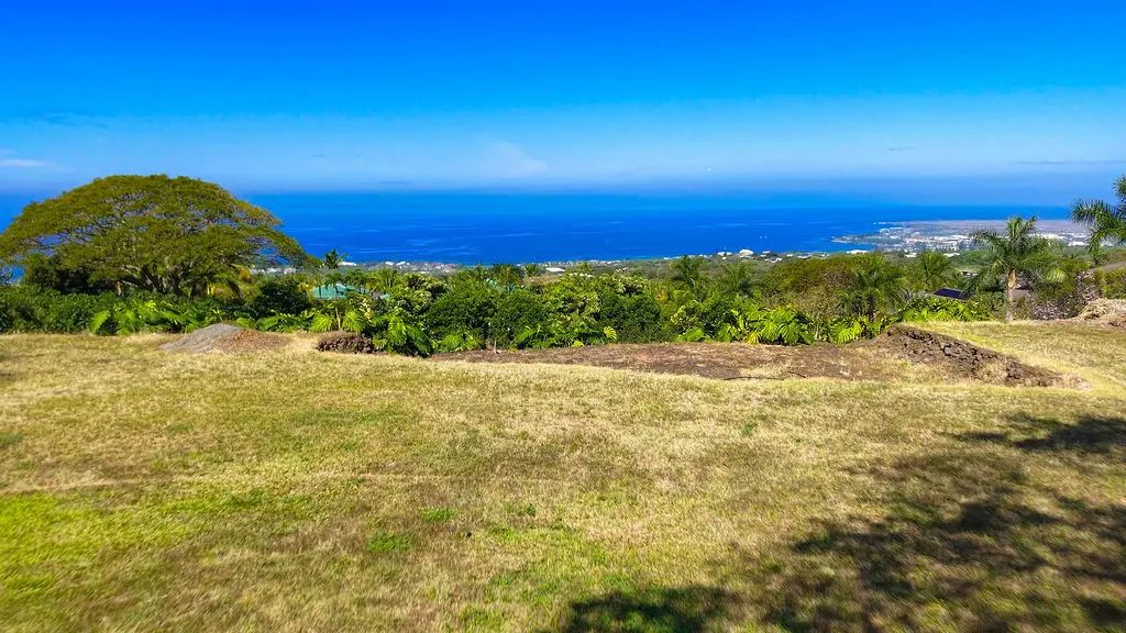 75-668 Pu Hoaloha Pl, Kailua Kona