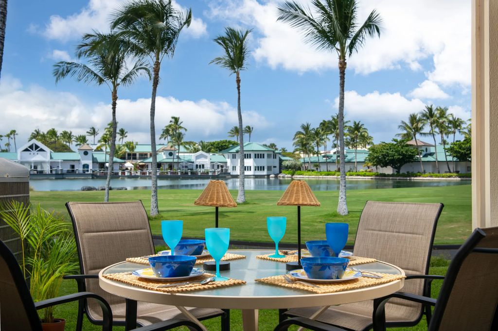 69-200 Pohakulana Pl M2, Waikoloa