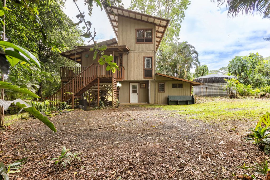 15-1583 17th Ave, Keaau