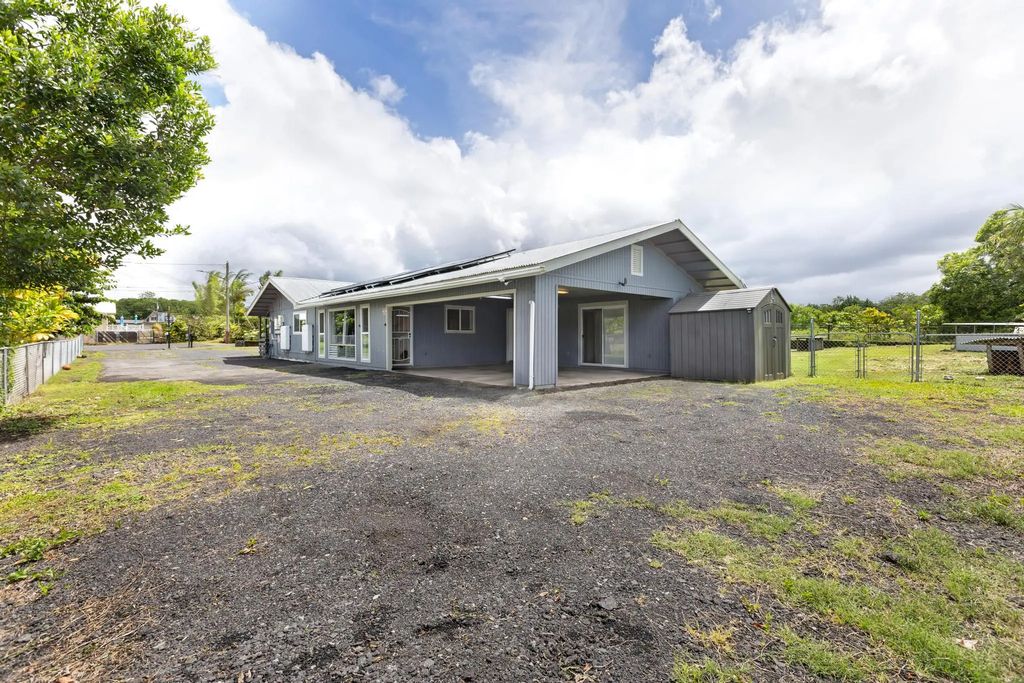 752 Kaalo Pl, Hilo