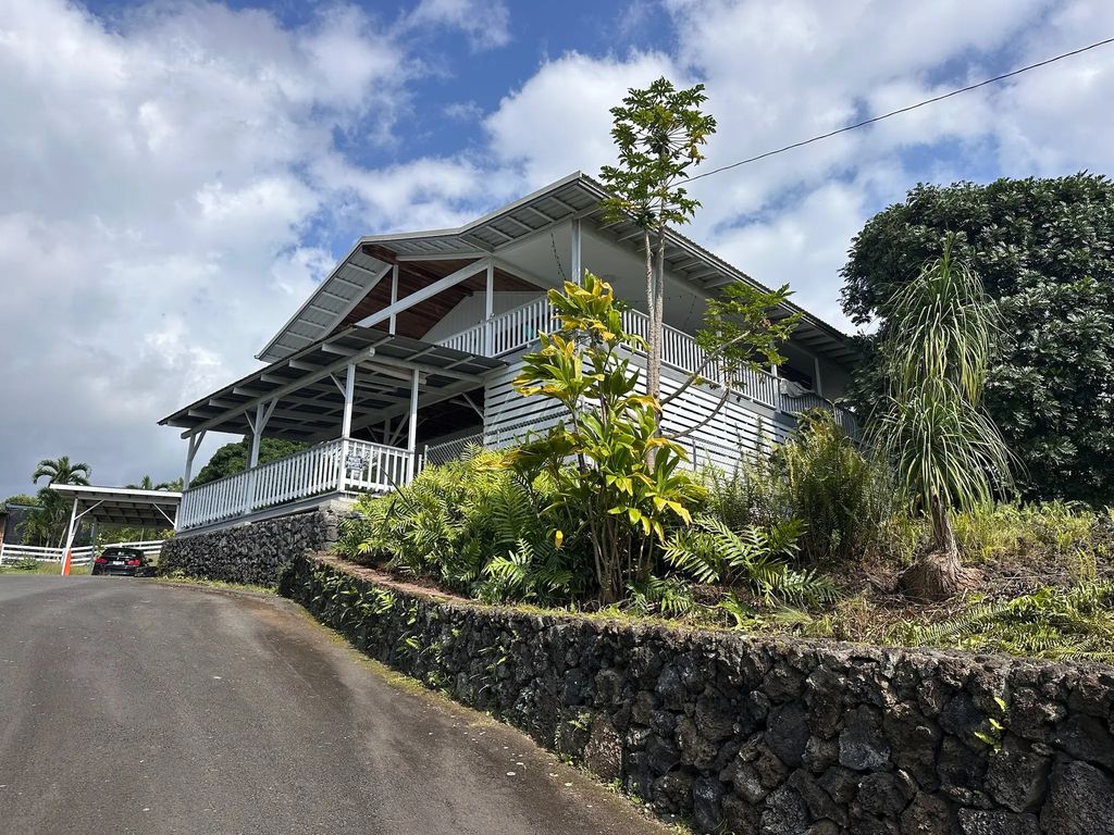 74-4975 Kealakaa St, Kailua Kona