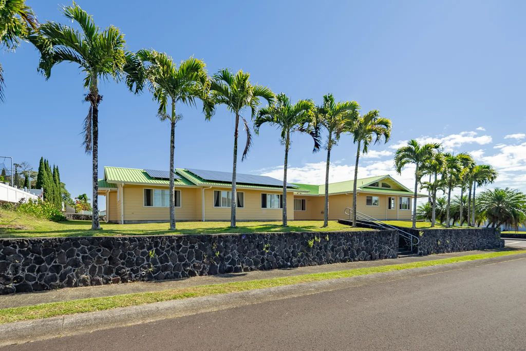 95 Paulele St, Hilo