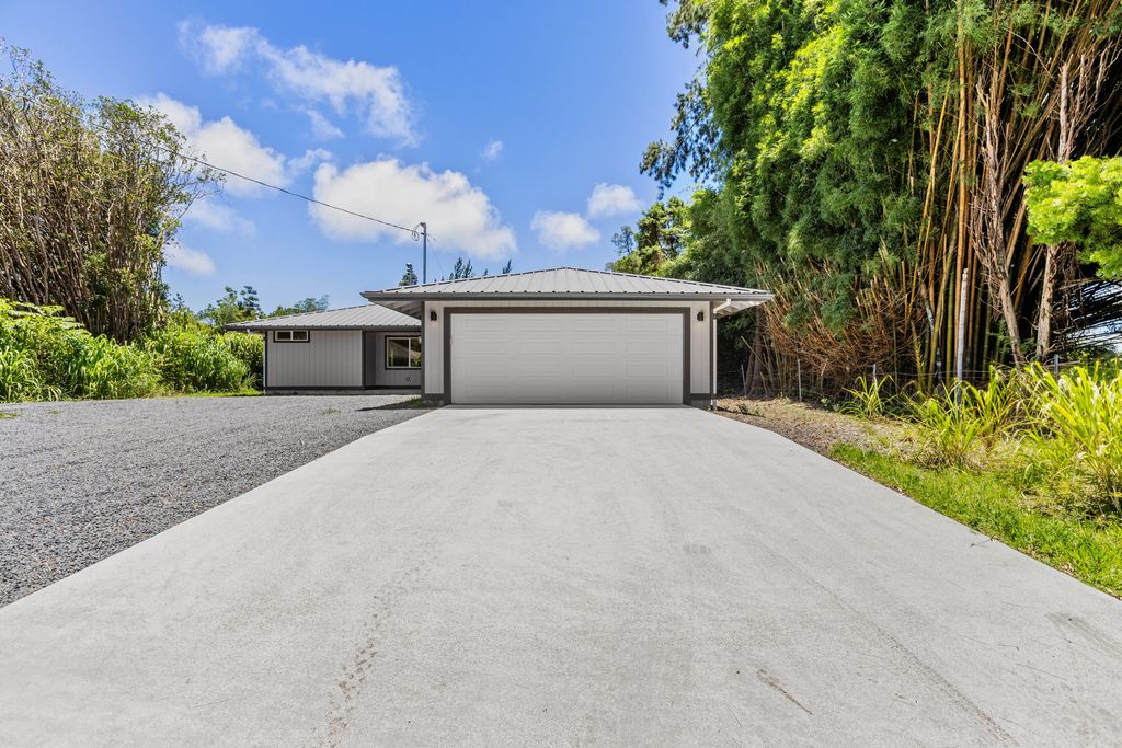 18-7842 Ewalina Rd, Mountain View