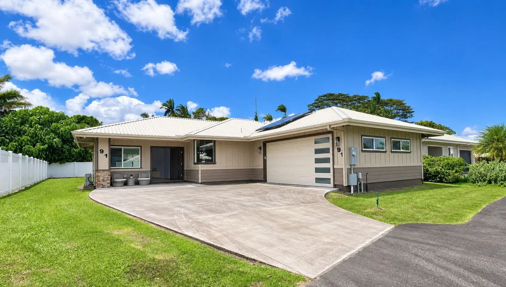 91 Kamalii St, Hilo