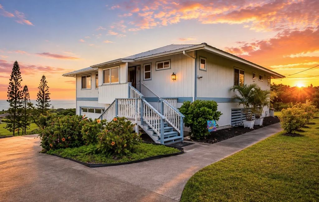 94-1478 Hekau St, Naalehu
