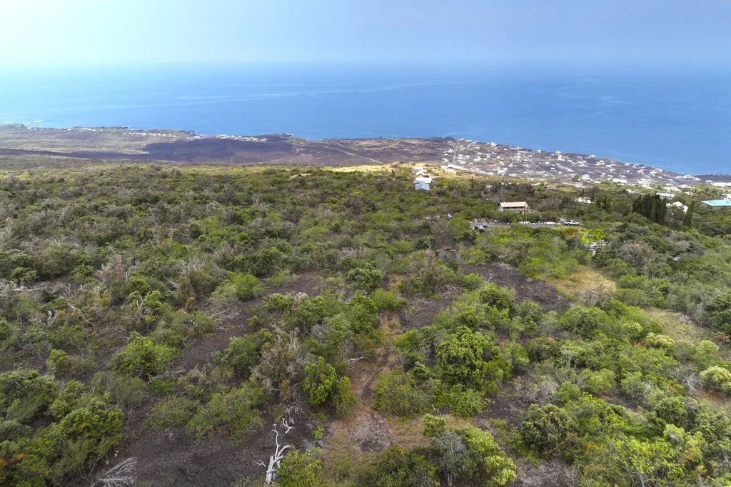 Maunaloa Ave, Captain Cook