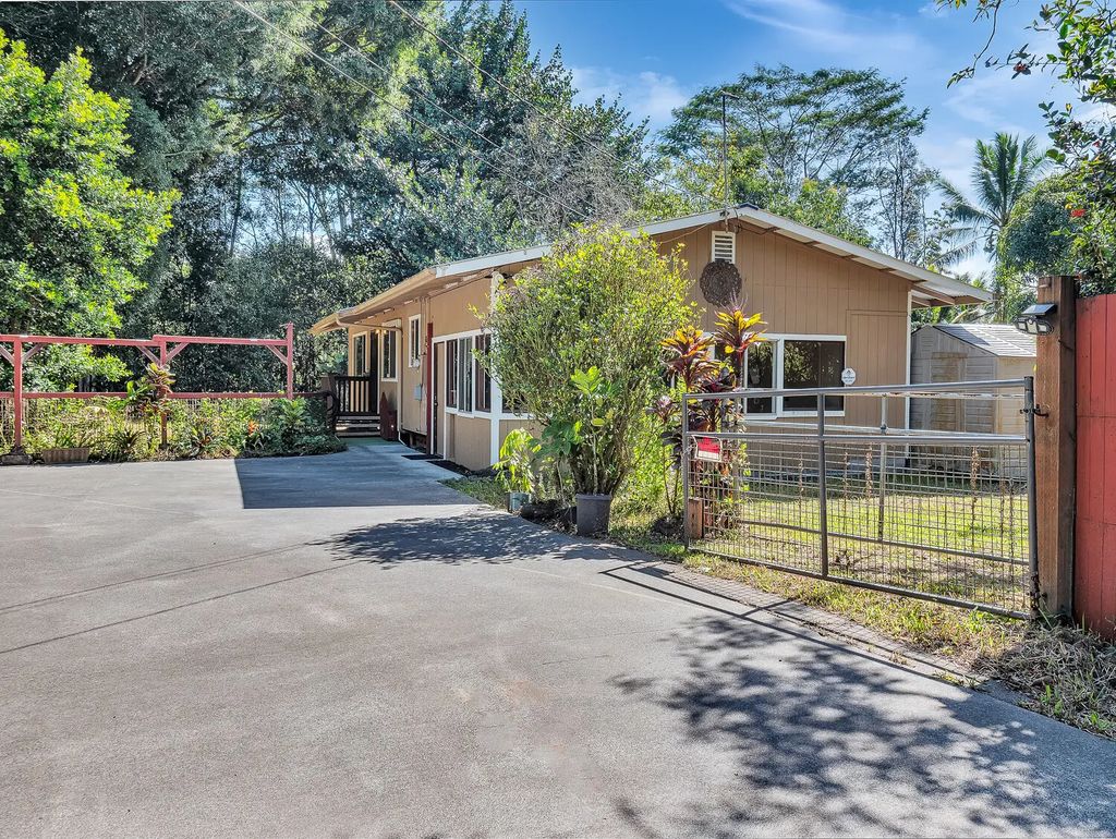 16-185 Aulii St, Keaau