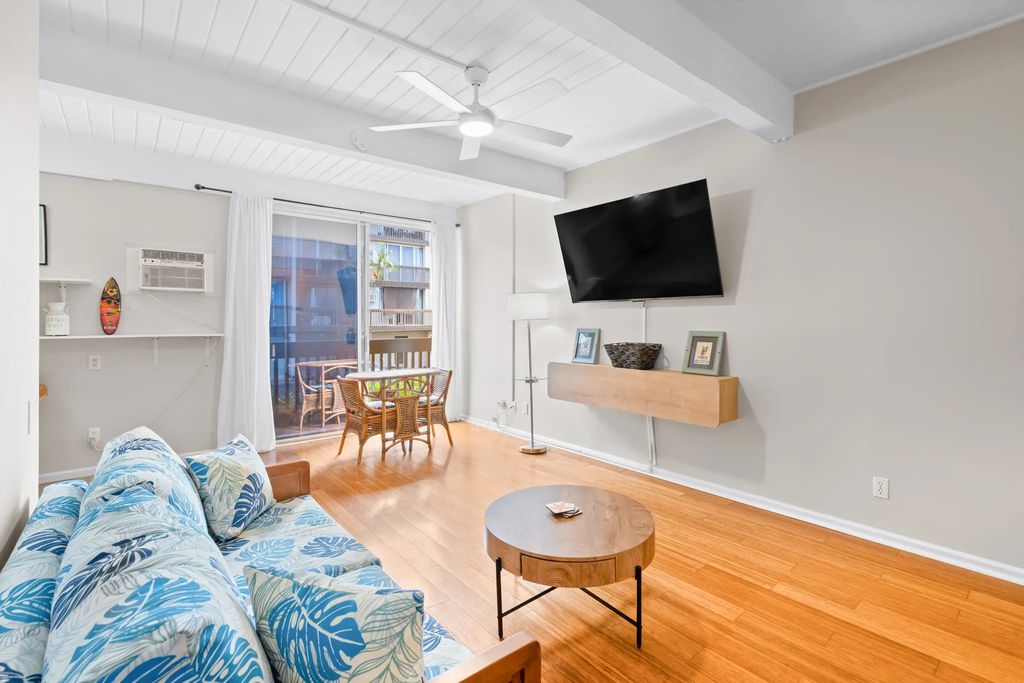75-5873 Walua Rd 208, Kailua Kona