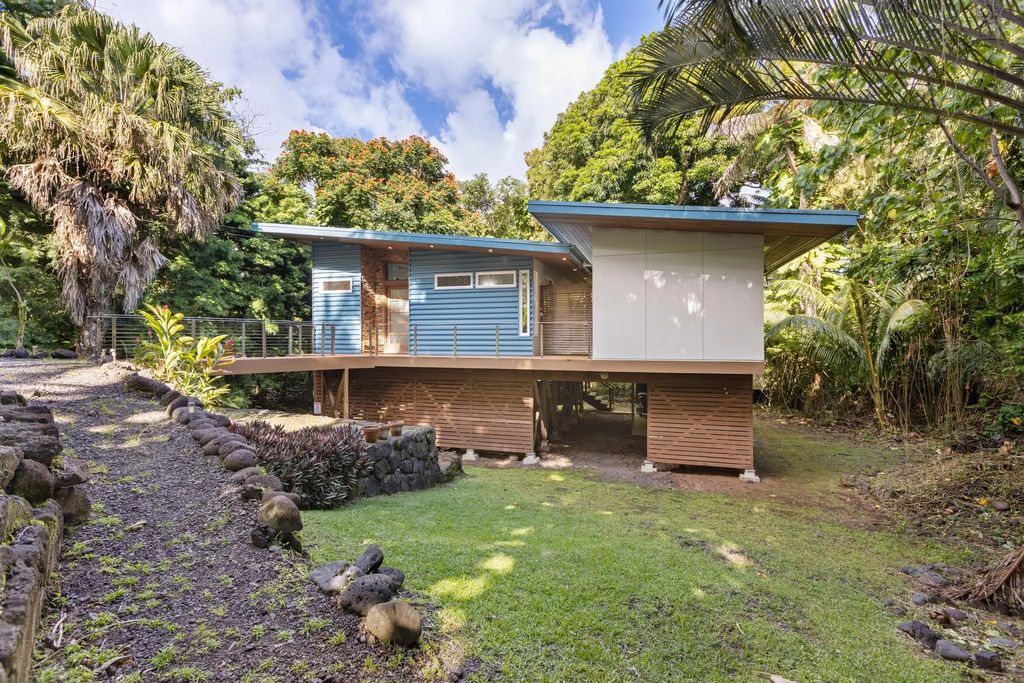 12-7235 Mauka Nui St, Pahoa