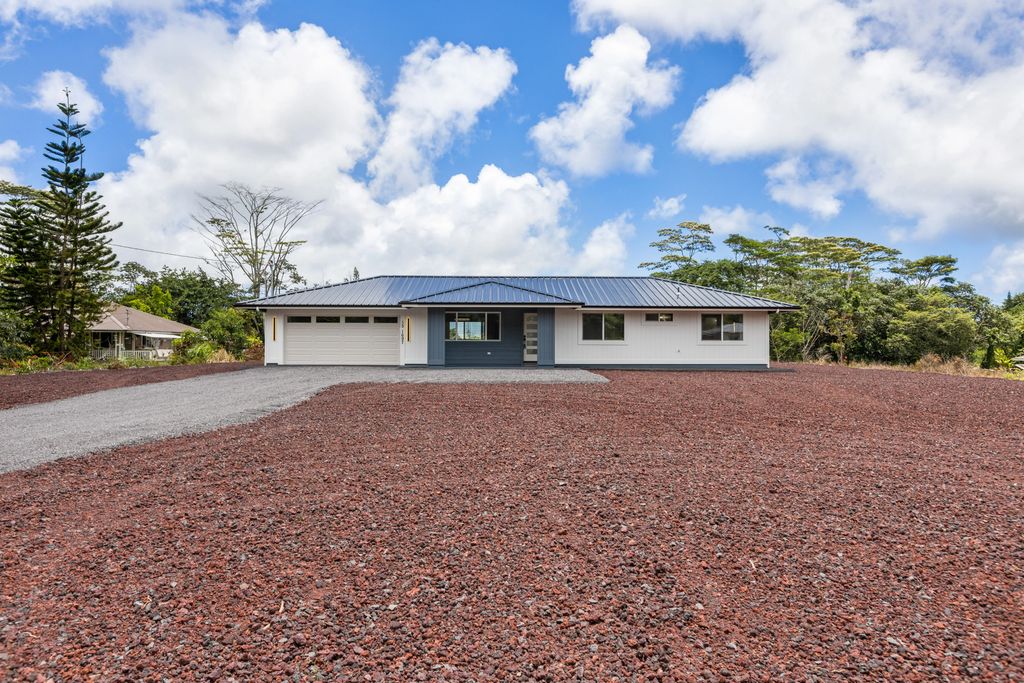 15-1697 26th Ave, Keaau