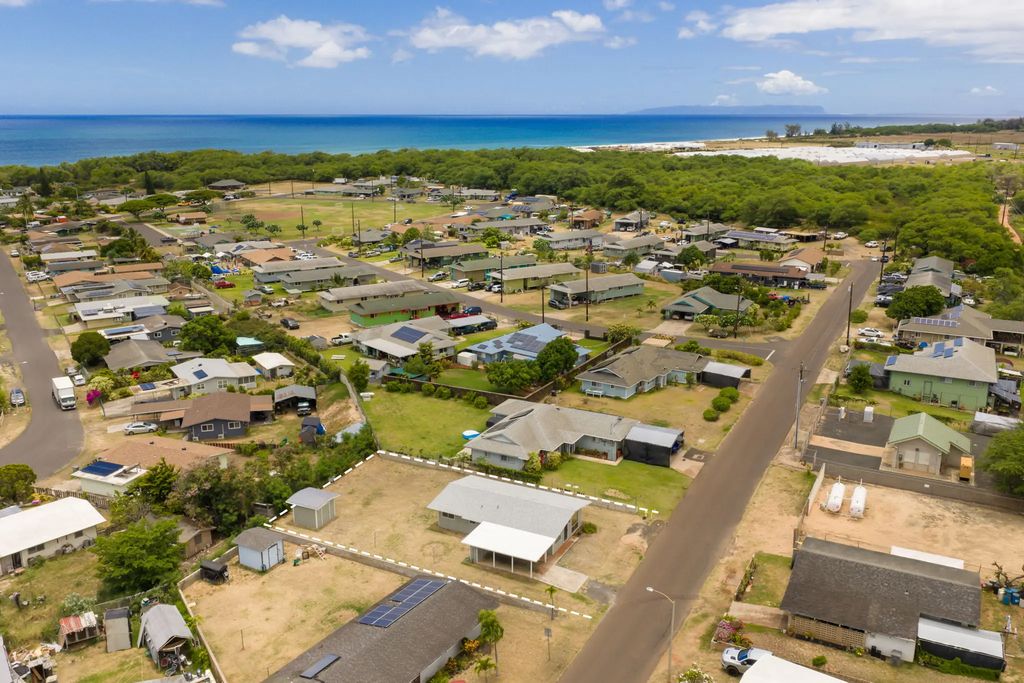 7756 Iwipolena Rd, Kekaha