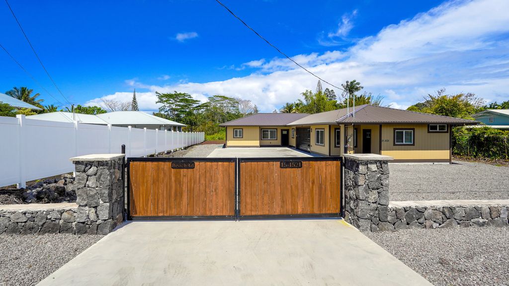 15-1521 Beach Rd, Keaau