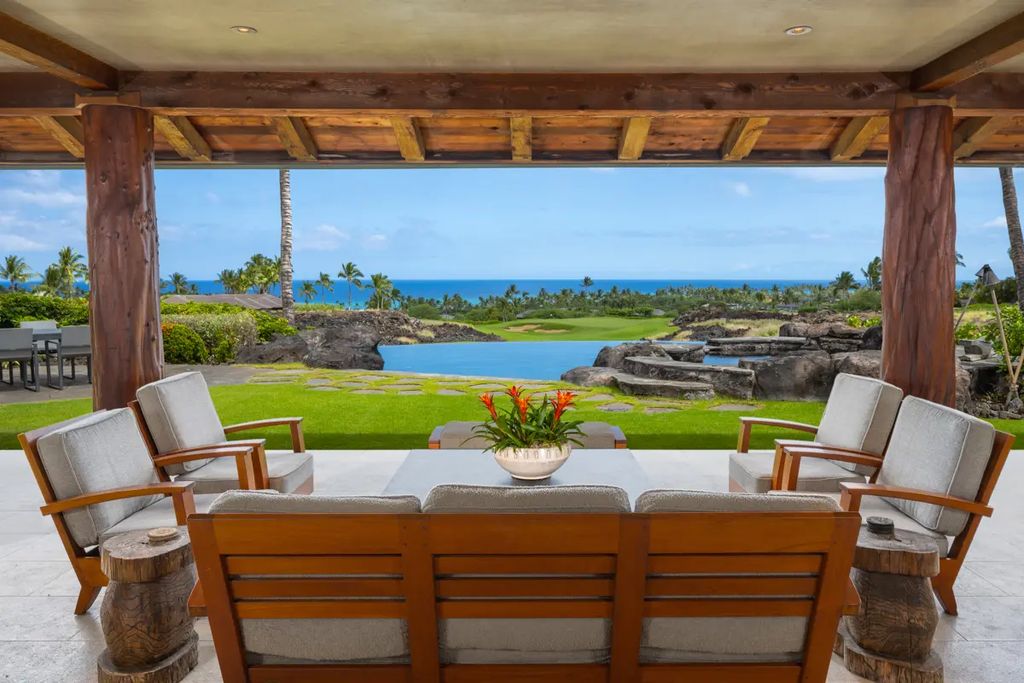 72-2922 Uluweuweu Akau Pl, Kailua Kona